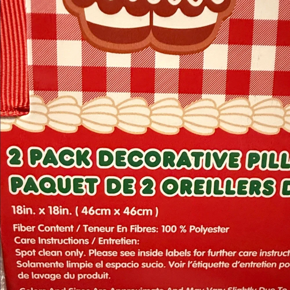 ADORABLE SET - 2 pack decorative pillow set! Hello Kitty Festive Pillows!
